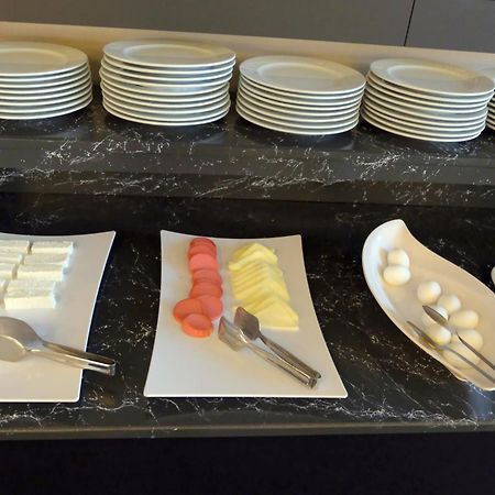 Marwa Hotel Eskisehir Bagian luar foto