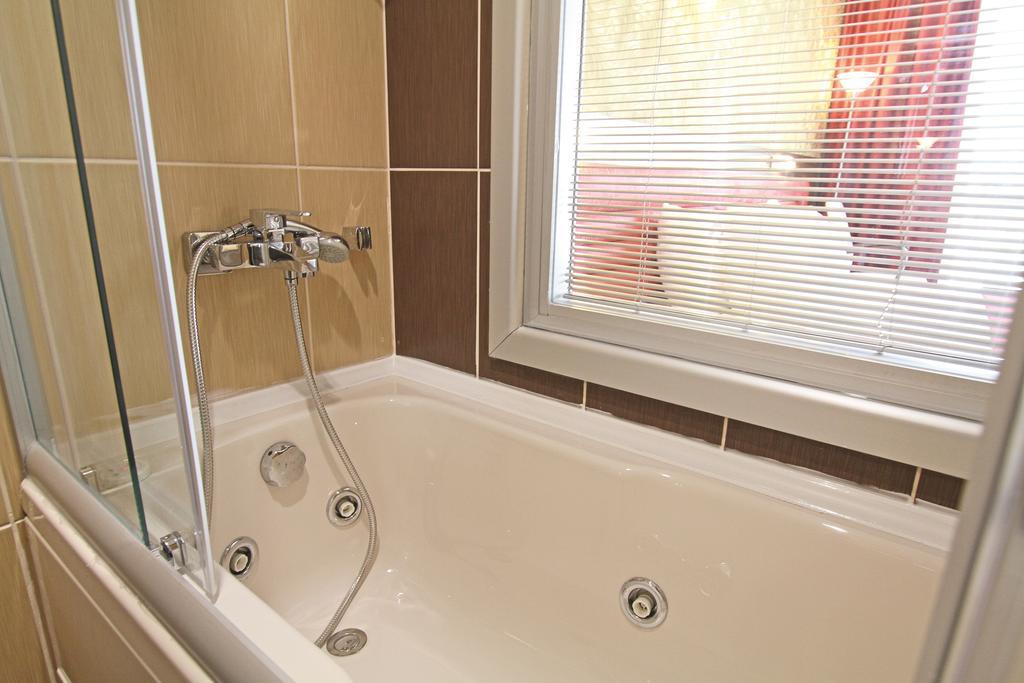 Marwa Hotel Eskisehir Bagian luar foto