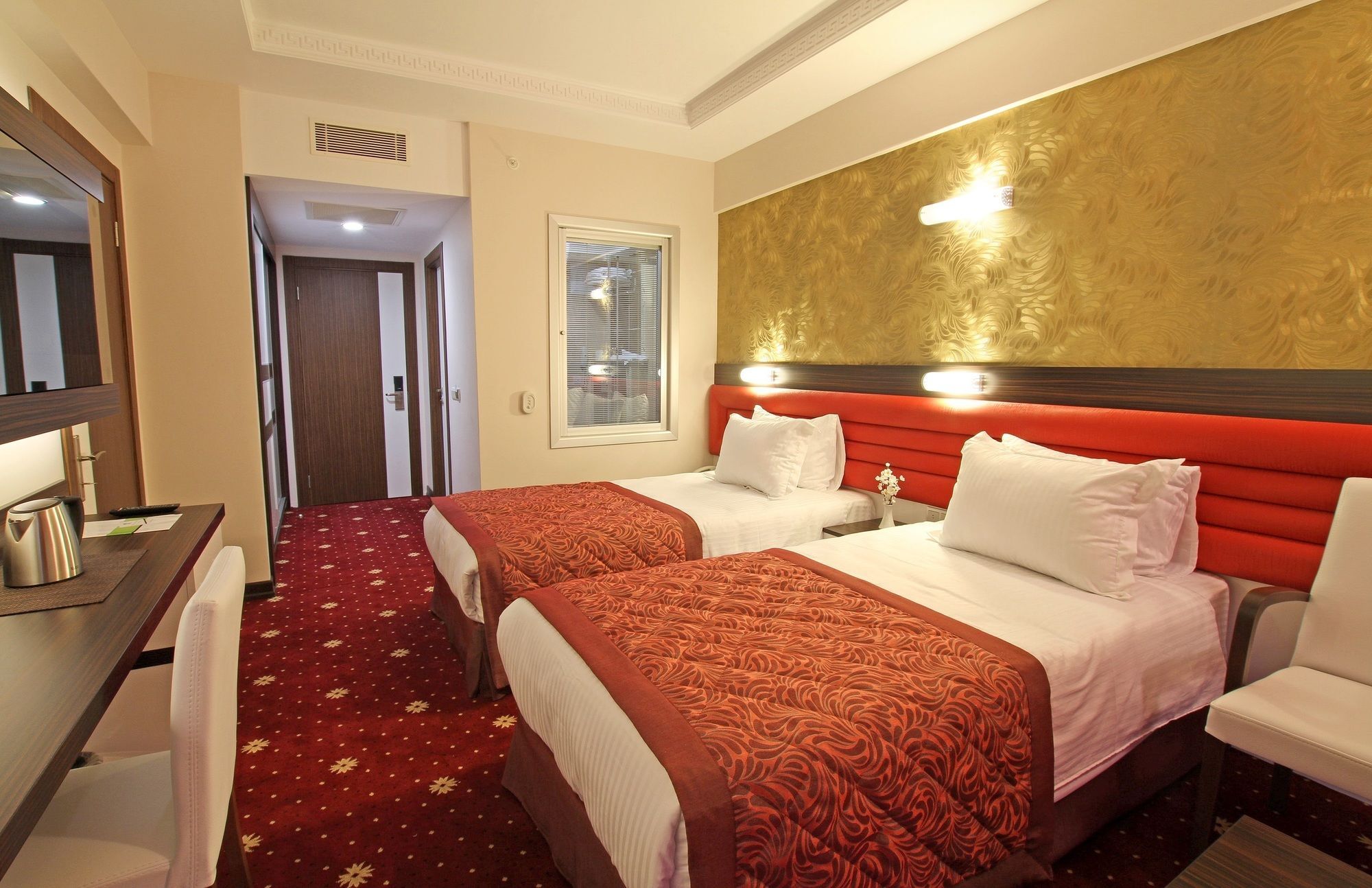 Marwa Hotel Eskisehir Bagian luar foto